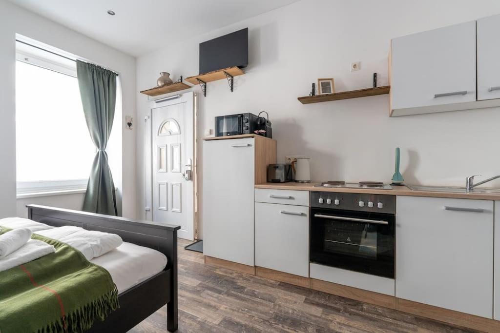 Sleek Studio By City Center By Hm Vienna Esterno foto